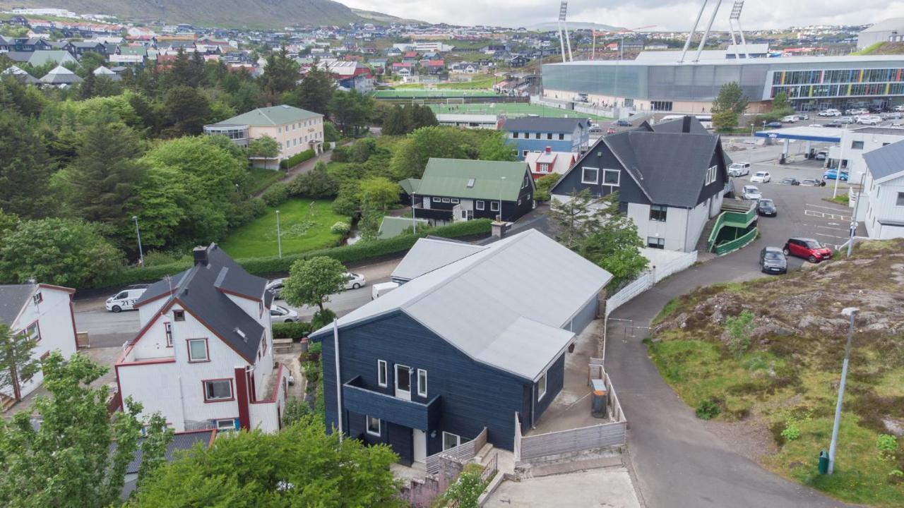 Stadium / Central / Park / Art Gallery Torshavn Luaran gambar